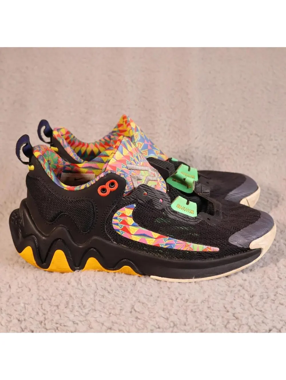 Nike Giannis Immortality Youth 5Y Black Pink Glow DQ1943002